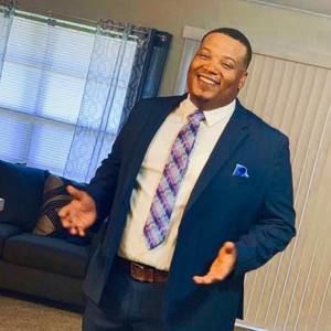 Meet your Posher, Clint